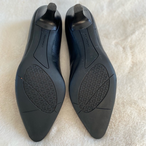 Rockport black leather pumps | shoes | heels | work | holiday | size 9.5 - Picture 4 of 5